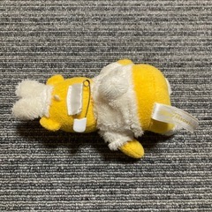 Disney ★ くまのプーさん　ぬいぐるみバッジ　イースター2014 希少の画像