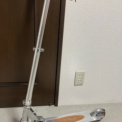 キックボード　二輪の画像