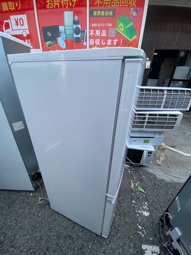 NO B977?福岡市内配送設置無料✨?シャープ 137L 2ドアノンフロン冷蔵庫 keyword キーワードホワイト SJ14E4K