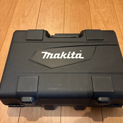 マキタ　電動ドリルドライバー　バッテリー2個付