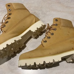 ティンバーブーツ23センチの画像