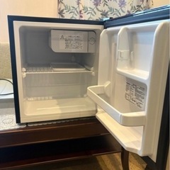 小型冷蔵庫　2020年製の画像