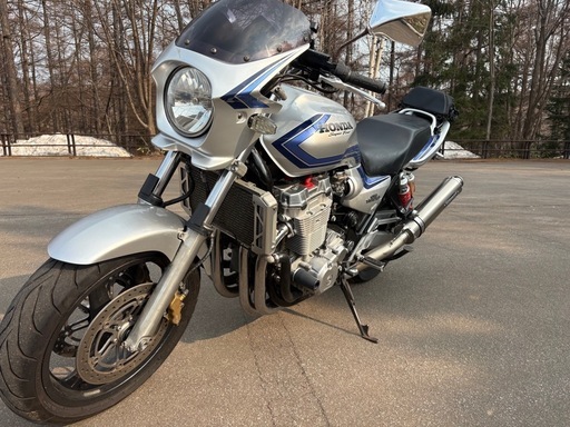バイク CB1300
SF