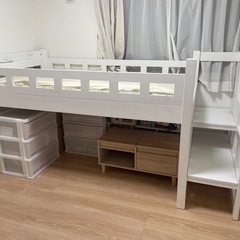 ロフトベッド　階段付き ほぼ新品 の画像