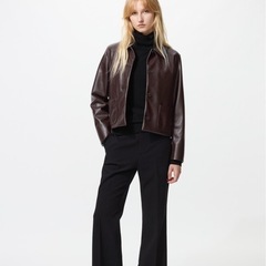 【新品】 UNIQLOジャケットの画像