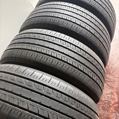 225/55/18夏トーヨーの画像
