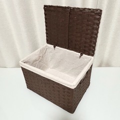 美品 フタ付きカゴ収納 内布ありの画像