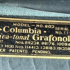 【動作確認済】蓄音機　  Columbia  Model#203 レトロ　LPレコード・替針付き　ポータブルの画像