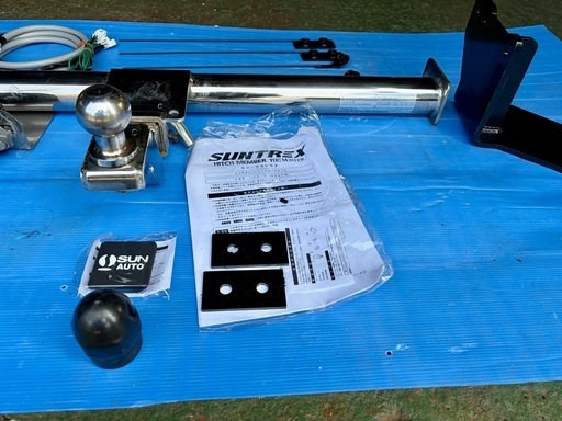 SUNTREXハイエースワイドヒッチメンバー HITCHMEMBER / ヒッチメンバー | 株式会社 サン自動車工業