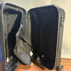 SANYO スーツケース 機内持ち込みサイズ 鍵付き 中古の画像