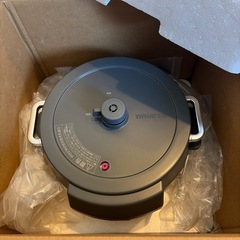 新品 アイリスオーヤマ　電気圧力鍋の画像