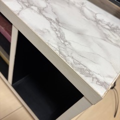 テレビ台の画像