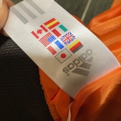 adidasスタジャンLサイズの画像