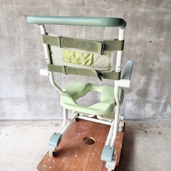 INAX 水まわりキャリー KFC-440 シャワーチェア キャスター付きの画像