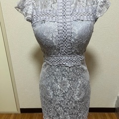 【dazzy】オールレースシアーフラワータイト膝丈ドレス【Sサイズ】の画像