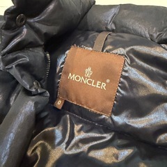 激レア超希少モンクレールベルジュラックサイズ0限定品の画像