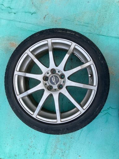 アルミホイールとタイヤSET　17インチ 7j +50 PCD100 5穴 215 45R17 タイヤ付き　現在195/65/15からのインチアップにどうぞ