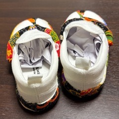 和柄の子供用草履スタイルシューズ 草履風スリッポン 下駄風スリッポンの画像
