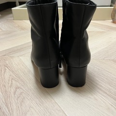 ZARA♡ショートブーツブーツの画像