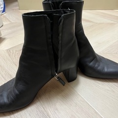 ZARA♡ショートブーツブーツの画像