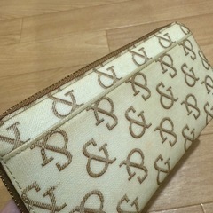 PINKY&DIANNE ロゴ入り長財布 ベージュの画像