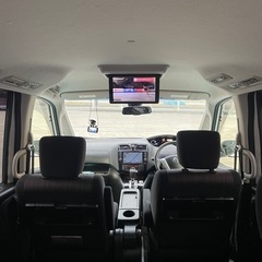 日産セレナ ハイウェイスター ハイブラッドの画像