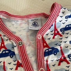 プチバトー12ヶ月ロンパース
の画像