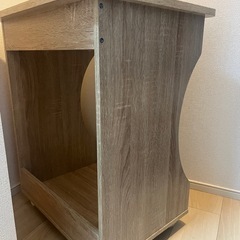 PC・勉強用　コンパクトなデスクの画像