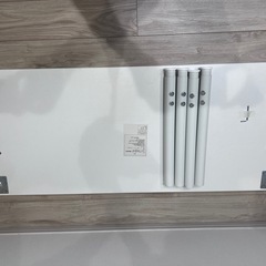 ニトリデスクの画像