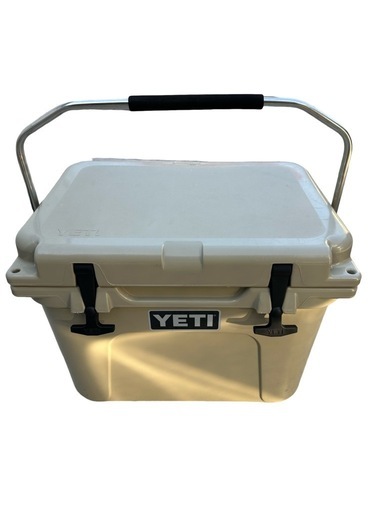 YETI（イエティ）の廃盤モデルである「Roadie 20（ローディ20）」クーラーボックス