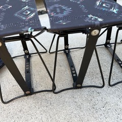 KiU 椅子 机 折り畳み 600D フォールディング スツール キリム 耐荷重 80kg 4逆の画像