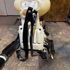 実働中古/整備済農機具【クボタ 背負式 動力散布機  動散   MD3010K タンク10L】引き取り希望です🙇‍♂️の画像