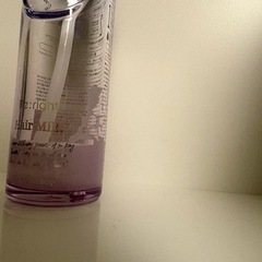 プルントリライト美容液ヘアミルクの画像