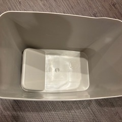 おむつゴミ箱NIOI-POIの画像