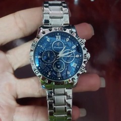 腕時計(新品未使用)の画像