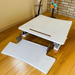 ガス圧昇降式スタンディングデスク【サンワダイレクト】の画像