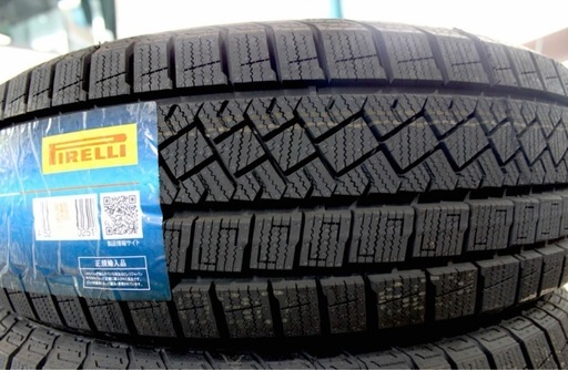 PIRELLI ICE ZERO 
スタッドレスタイヤ