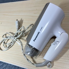 Panasonic ヘアドライヤー EH-NE55（2013年製）の画像