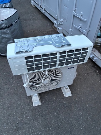 エアコン　
CS-229CFR-W