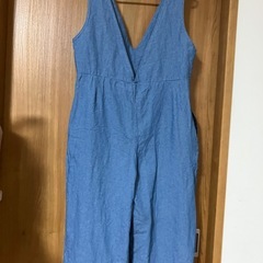 サロペットの画像