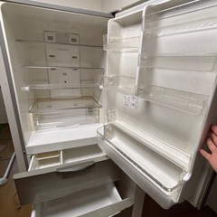 冷蔵庫の画像
