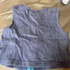 80　familiar ベビーベスト ダークブルーの画像
