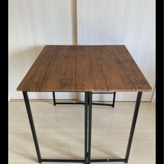 新生活に！カフェ風デスクの画像