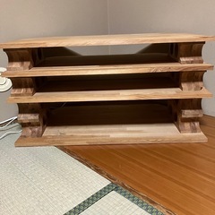 テレビ台の画像