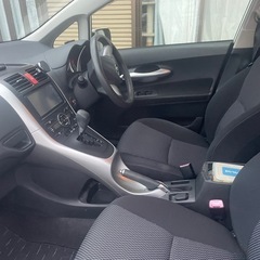 トヨタオーリスの画像