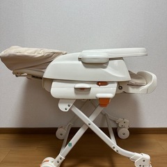 4/4まで‼️combiベビーハイローチェアの画像