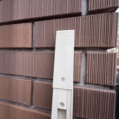 ダクトレール2本、専用蛍光灯2個、天吊り金具セットの画像