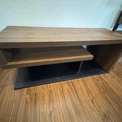 テレビ台の画像