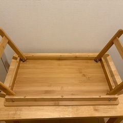 折りたたみ机の画像