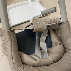 inglesina イングリッシーナ ベビーチェア の画像